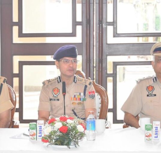 DGP-Reviews-Law-and-order-in-punjab