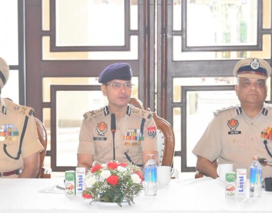 DGP-Reviews-Law-and-order-in-punjab
