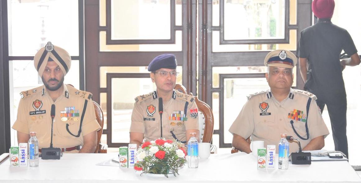 DGP-Reviews-Law-and-order-in-punjab